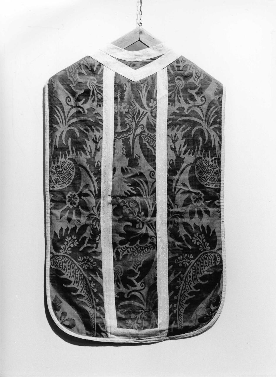 paramento liturgico - manifattura italiana (primo quarto sec. XVIII)