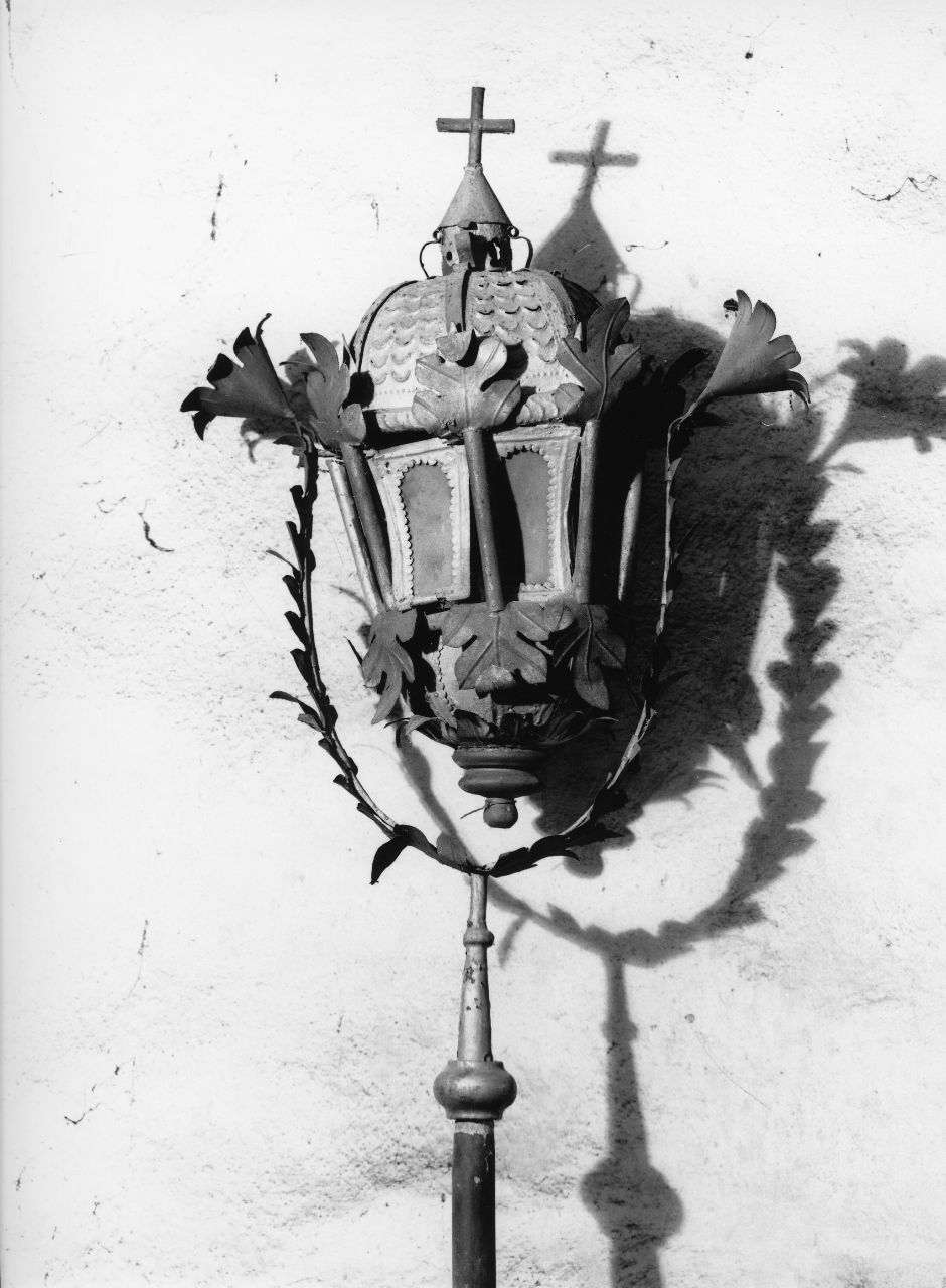 lanterna processionale, serie - produzione toscana (seconda metà sec. XVIII)