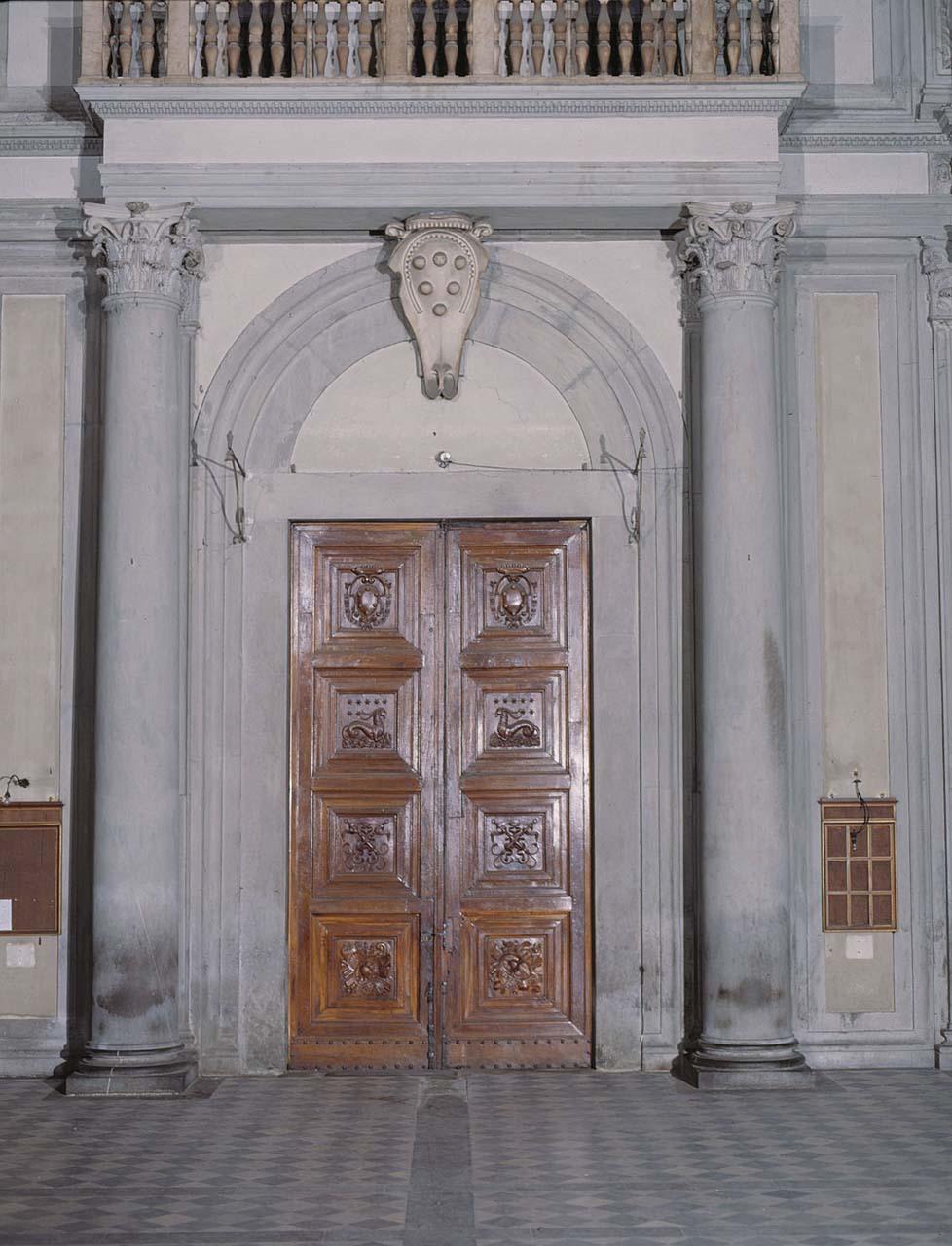 stemma gentilizio della famiglia Medici, stemma gentilizio (portale maggiore) di Buonarroti Michelangelo (sec. XVI)