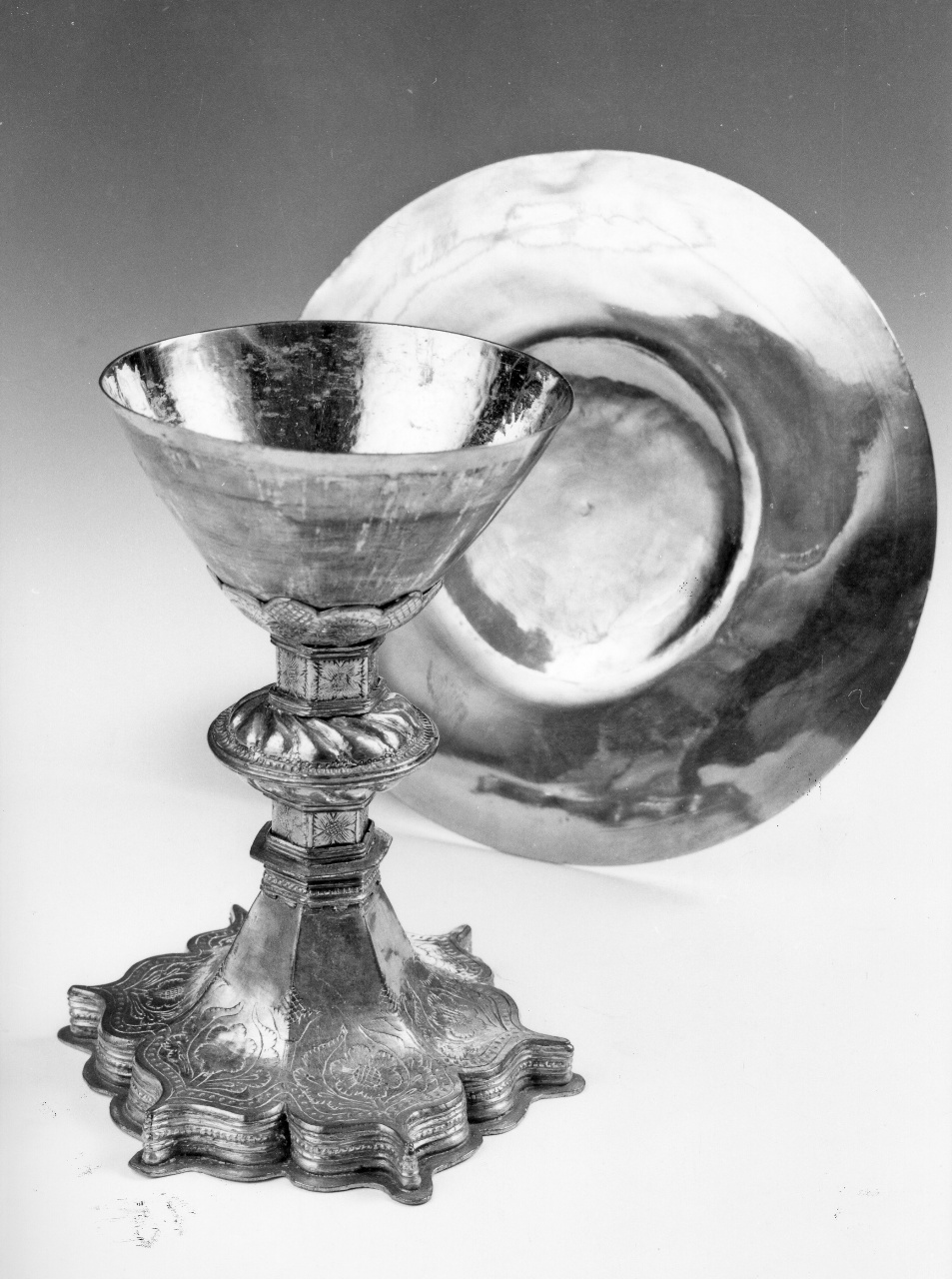 motivi decorativi vegetali (calice) - bottega fiorentina (fine sec. XV)