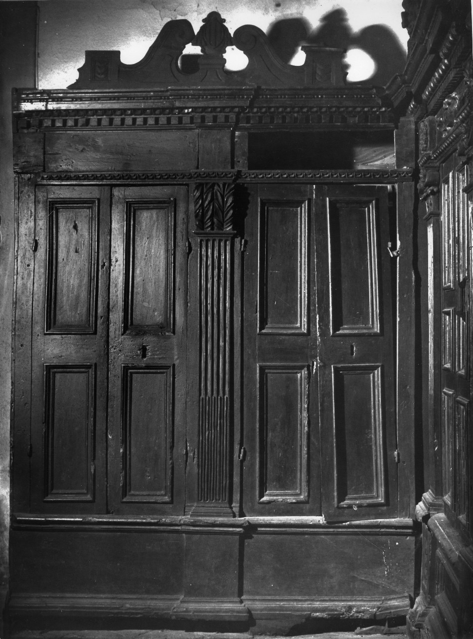 armadio da sacrestia - bottega toscana (prima metà sec. XVI)