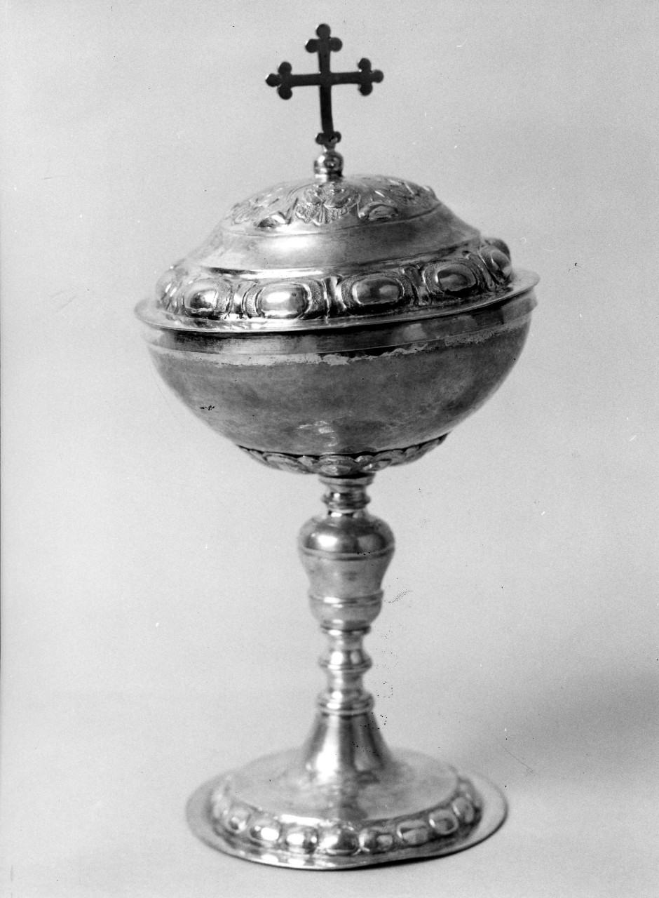 pisside - bottega toscana (inizio sec. XVIII)