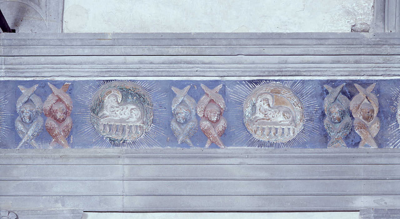 stemmi dell'Arte della lana, serafini e cherubini (cornice architettonica) di Brunelleschi Filippo (cerchia) (sec. XV)