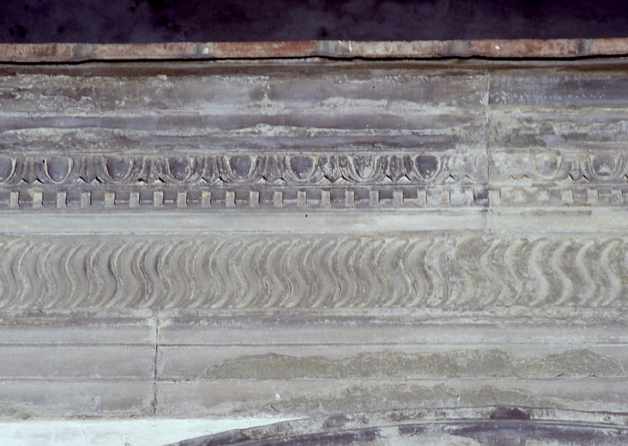 cornice architettonica di Rossellino Bernardo (e aiuti) (sec. XV)