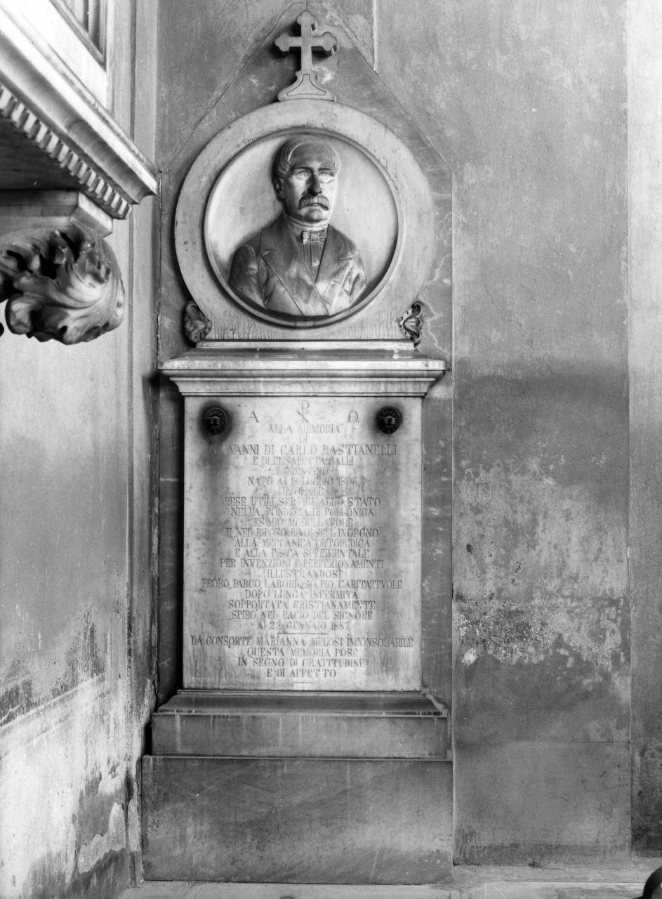 monumento funebre di Della Nave Enrico (sec. XIX)