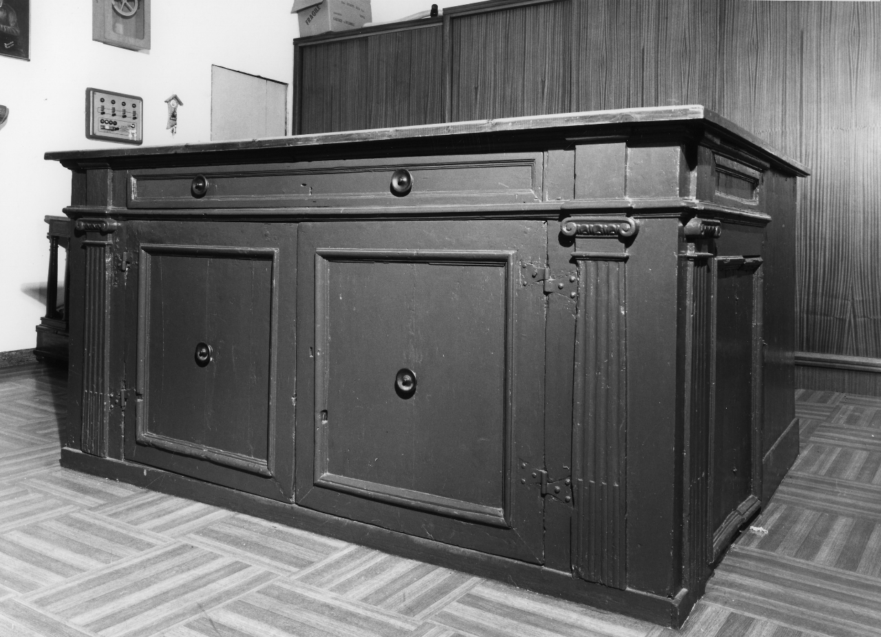 bancone - manifattura toscana (sec. XVII)