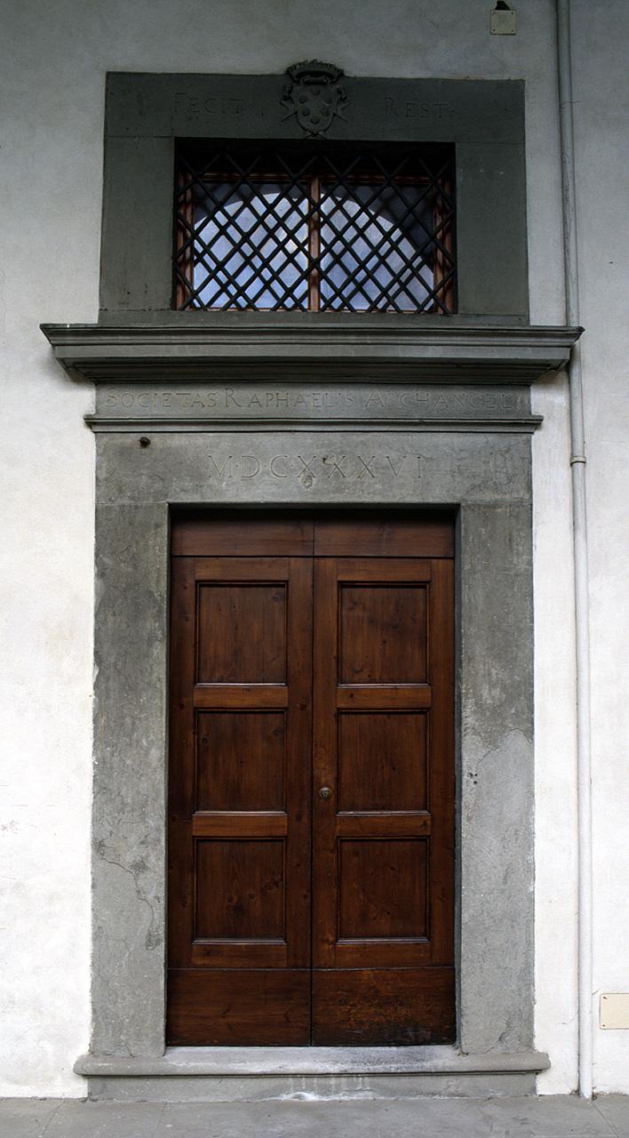 stemma gentilizio della famiglia Medici (portale) - produzione fiorentina (sec. XVI)