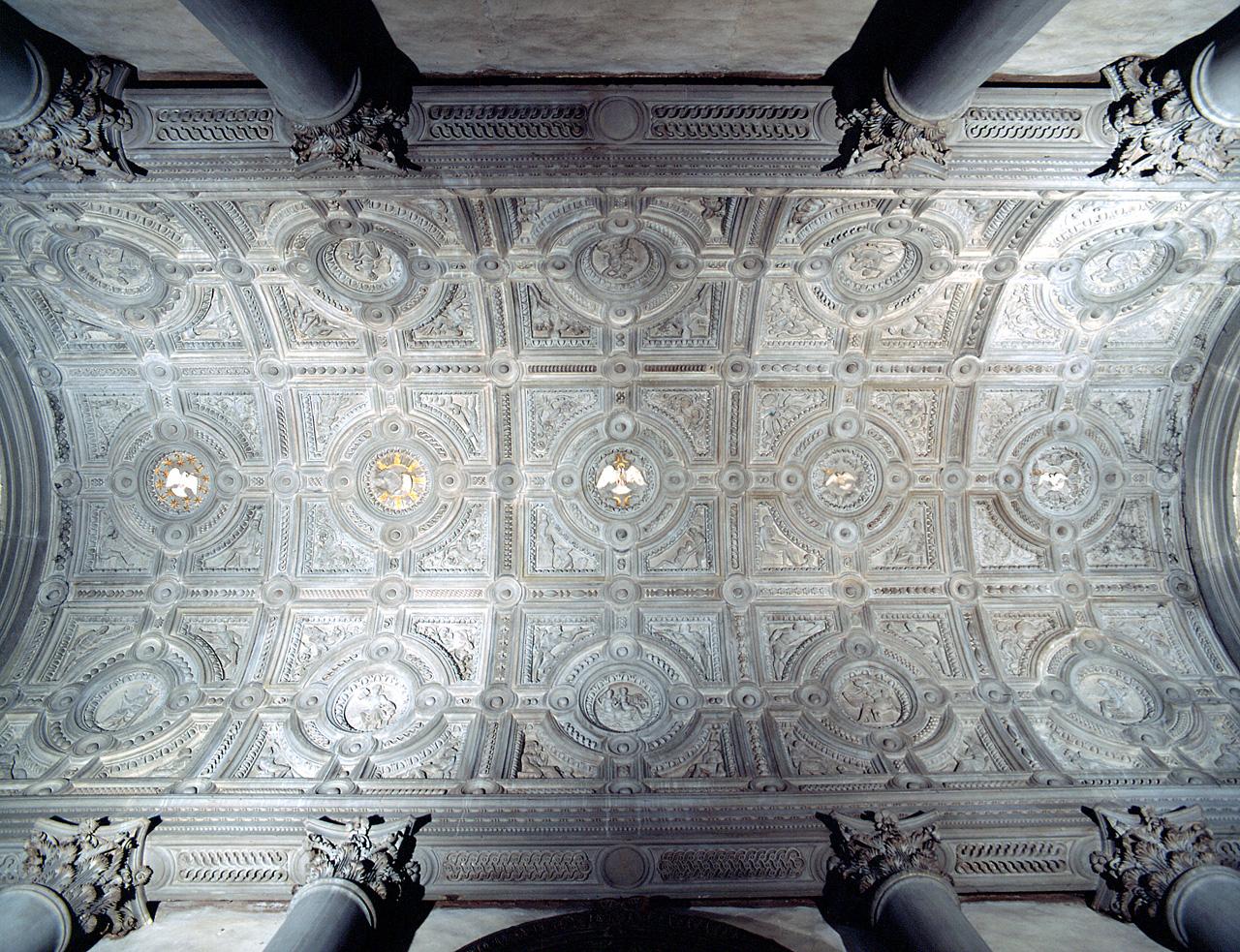 soffitto di Giamberti Giuliano detto Giuliano da Sangallo, Simone del Pollaiuolo detto Cronaca, Simone del Caprina, Giovanni di Betto, Bartolomeo di Mariotto, Federigo di Filippo (sec. XV)