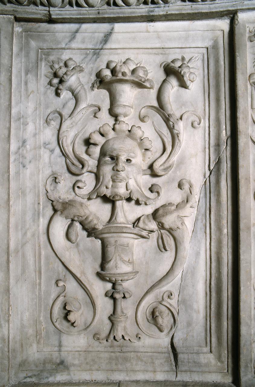 motivi decorativi a grottesche (formella) di Contucci Andrea detto Andrea Sansovino (e aiuti), Silvani Gherardo (cerchia) (sec. XV)