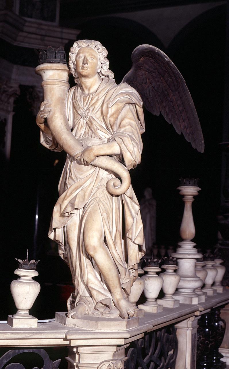angelo reggicandelabro (statua) di Caccini Giovan Battista - produzione fiorentina (sec. XVII)