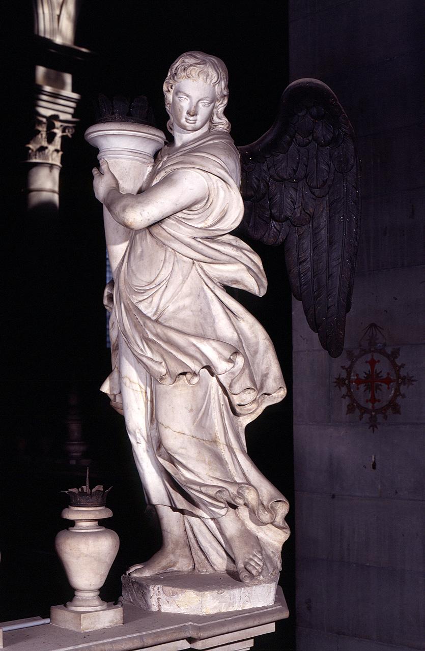 angelo reggicandelabro (statua) di Caccini Giovan Battista - produzione fiorentina (sec. XVII)