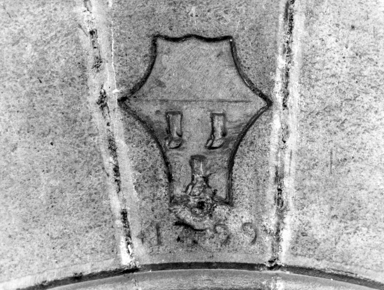 stemma (rilievo) - manifattura toscana (sec. XV)