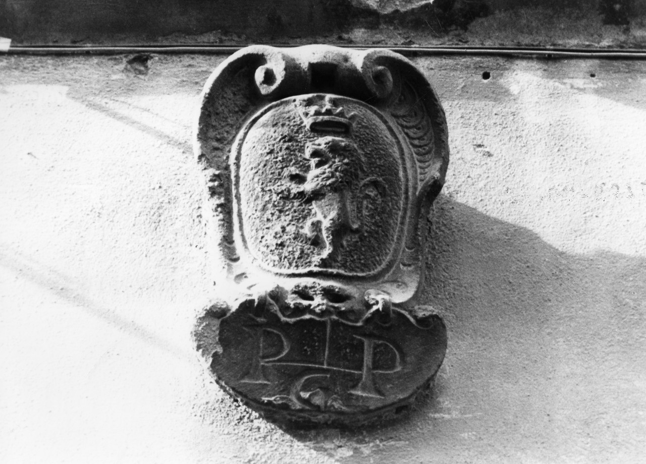 stemma gentilizio (rilievo) - manifattura toscana (sec. XVII)