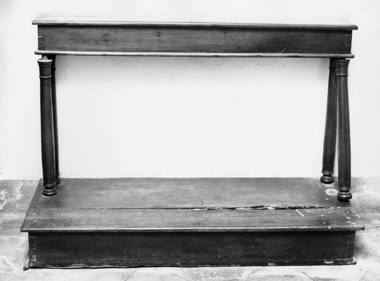 inginocchiatoio da sacrestia - manifattura toscana (metà sec. XIX)