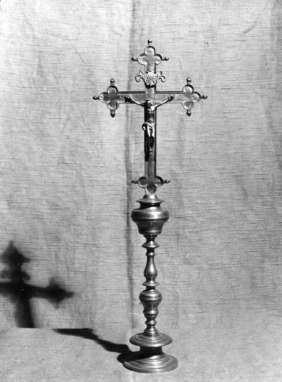 croce processionale - bottega toscana (inizio sec. XVIII)