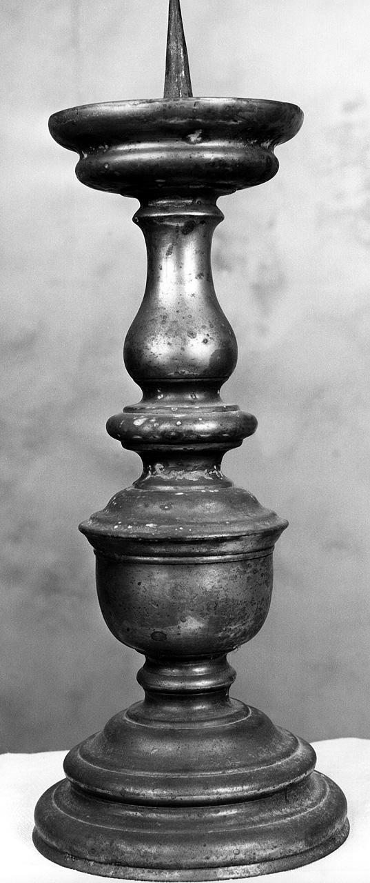 candeliere - produzione toscana (prima metà sec. XVII)