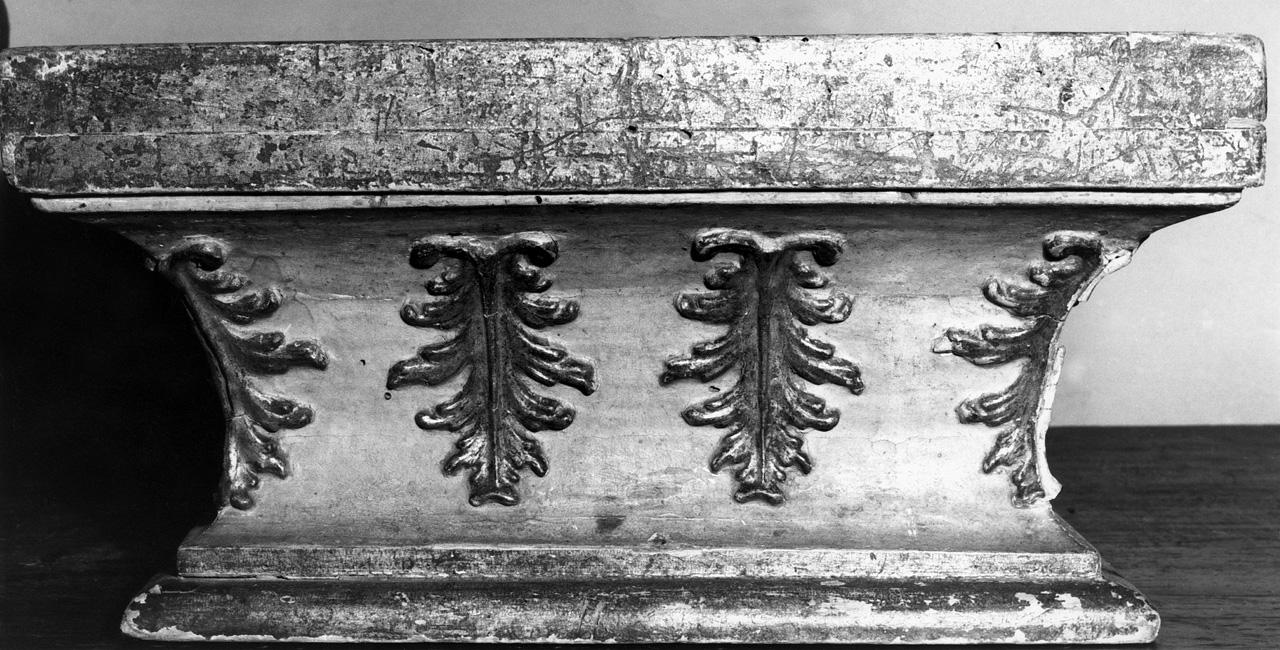 base - bottega toscana (seconda metà sec. XVIII)