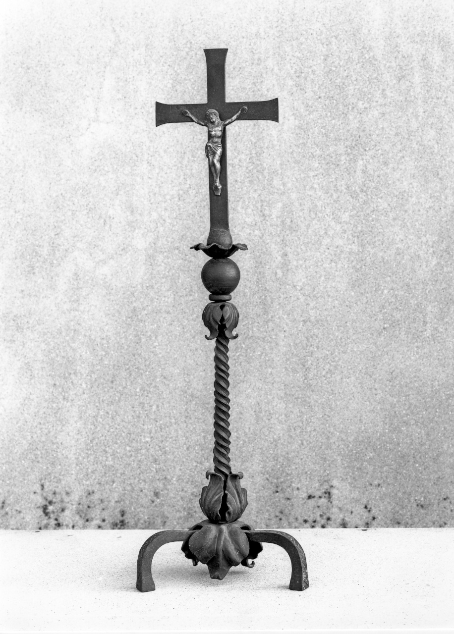 croce d'altare - produzione toscana (primo quarto sec. XX)