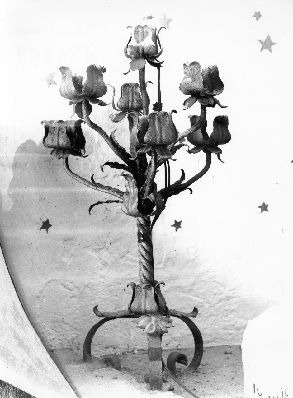 candeliere, serie - produzione toscana (sec. XX)