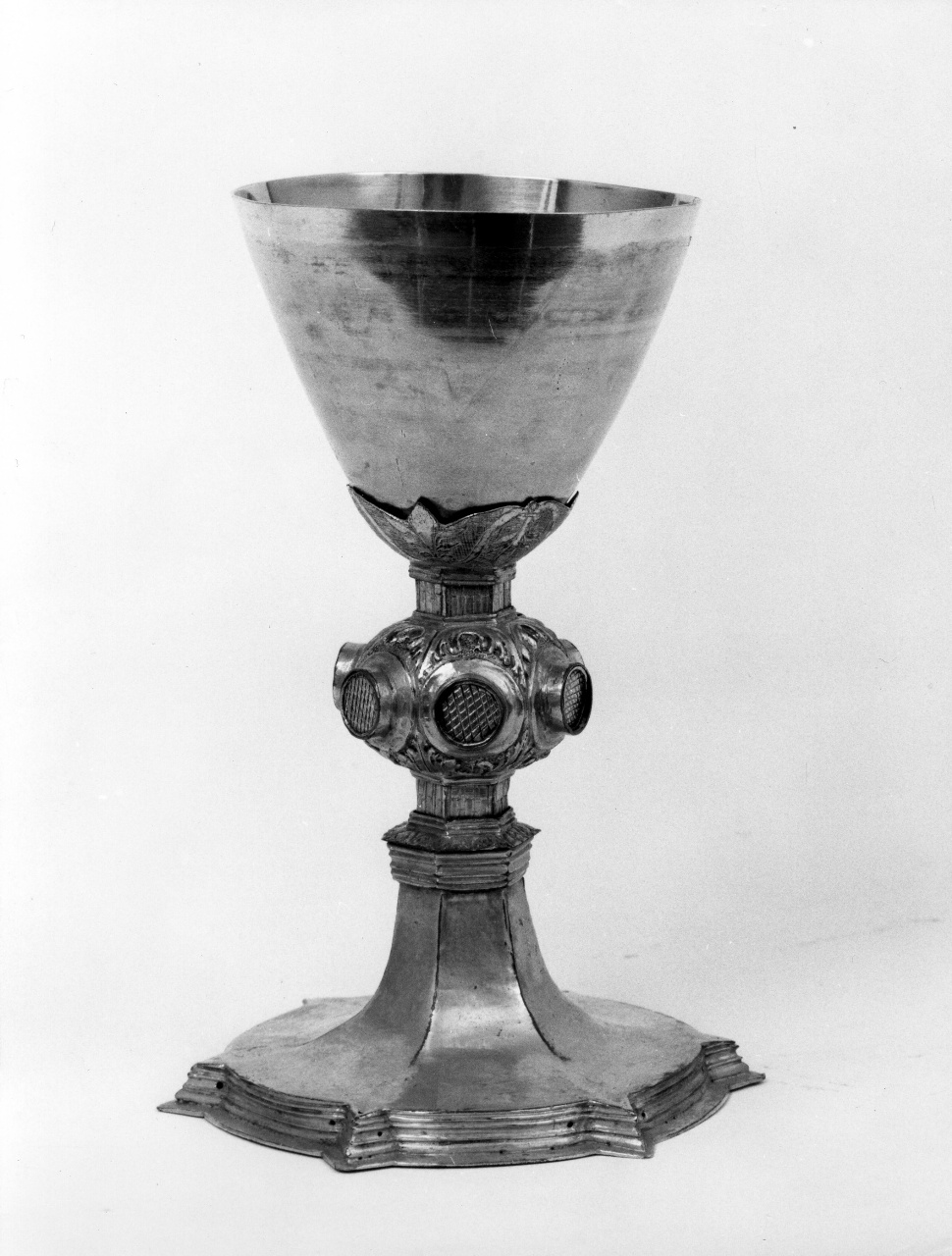 calice - manifattura toscana (sec. XVI)