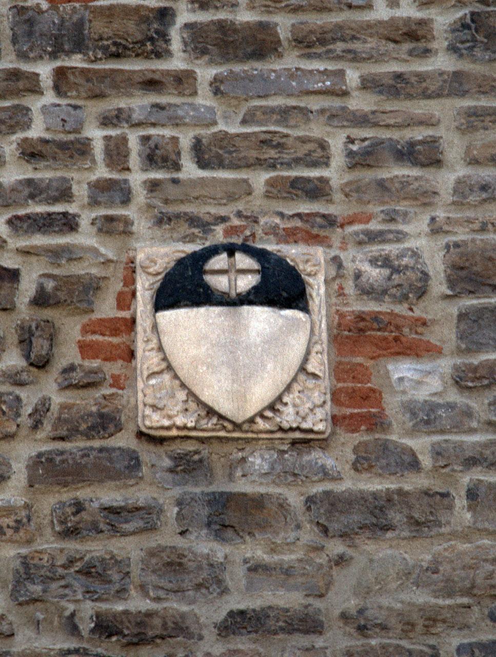 stemma gentilizio della famiglia Panciatichi (rilievo) - bottega fiorentina (prima metà sec. XIV)