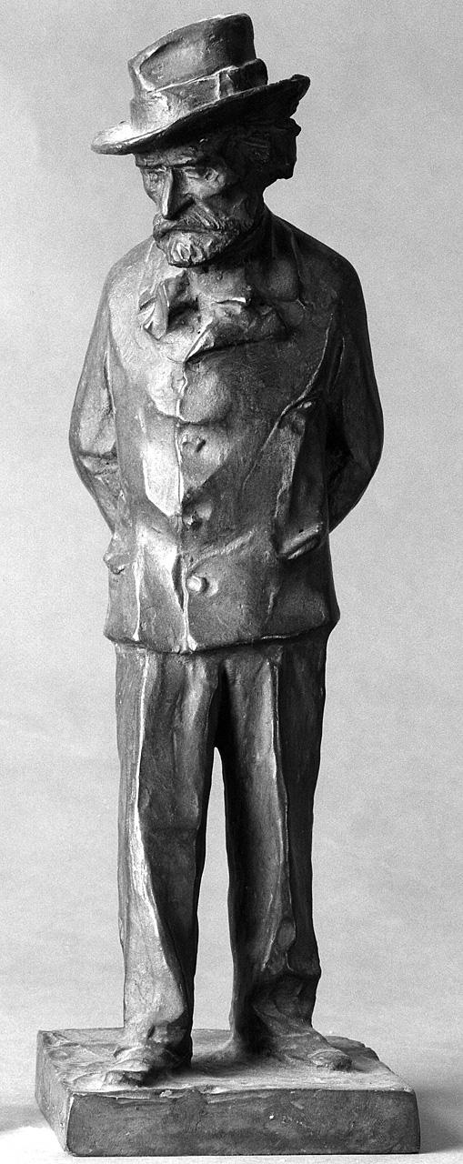 ritratto di Giuseppe Verdi (statuetta) di Dossena Alceo (primo quarto sec. XX)