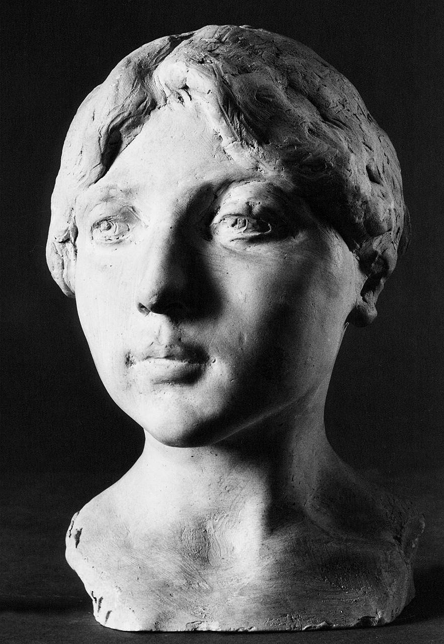 testa di donna (scultura) di Persichetti (fine/inizio secc. XIX/ XX)