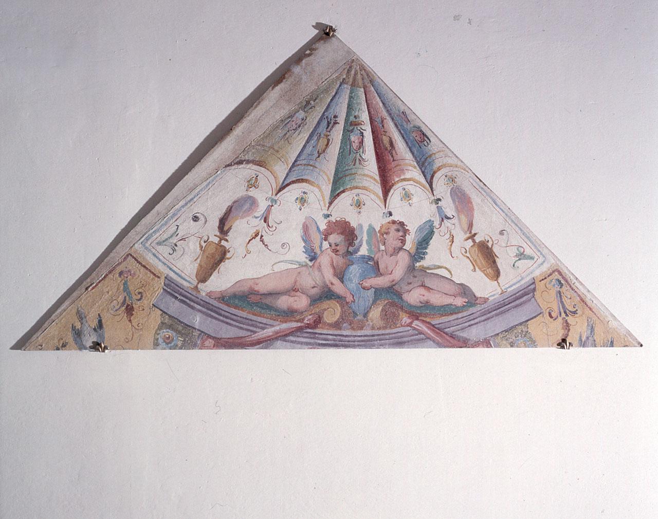 motivi decorativi a grottesche (dipinto, frammento) di Balducci Giovanni detto Cosci (e aiuti) (ultimo quarto sec. XVI)