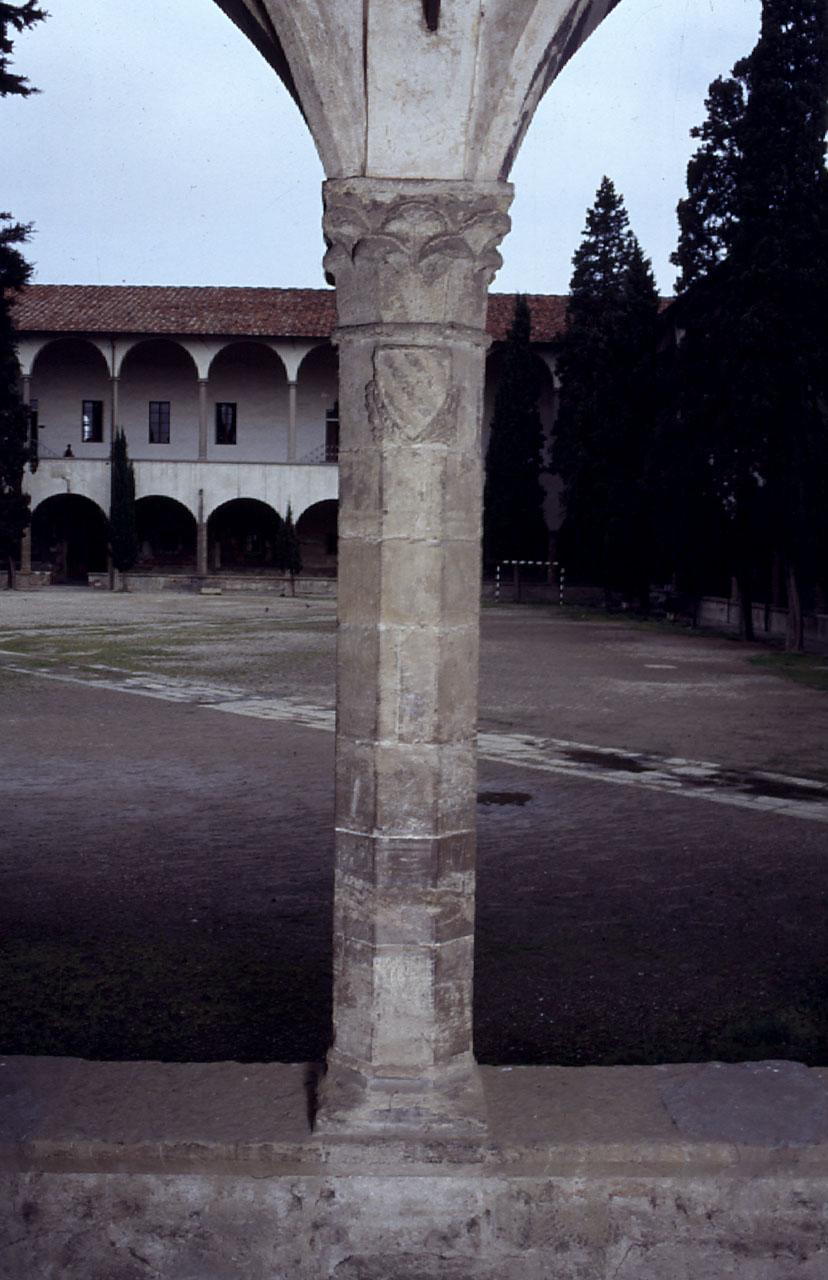 stemma gentilizio della famiglia Infangati (colonna) - produzione fiorentina (ultimo quarto sec. XIV)