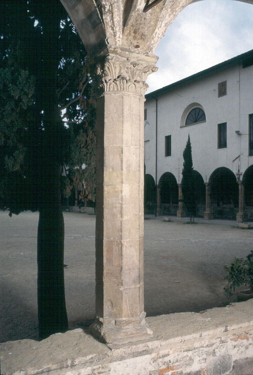 colonna - produzione toscana (metà sec. XIV)