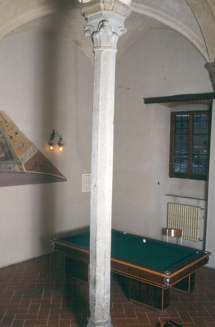 colonna - produzione fiorentina (sec. XIV)