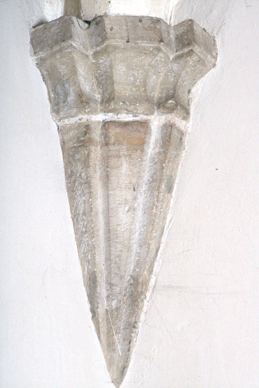 peduccio - angolare, serie - produzione fiorentina (primo quarto sec. XIV)