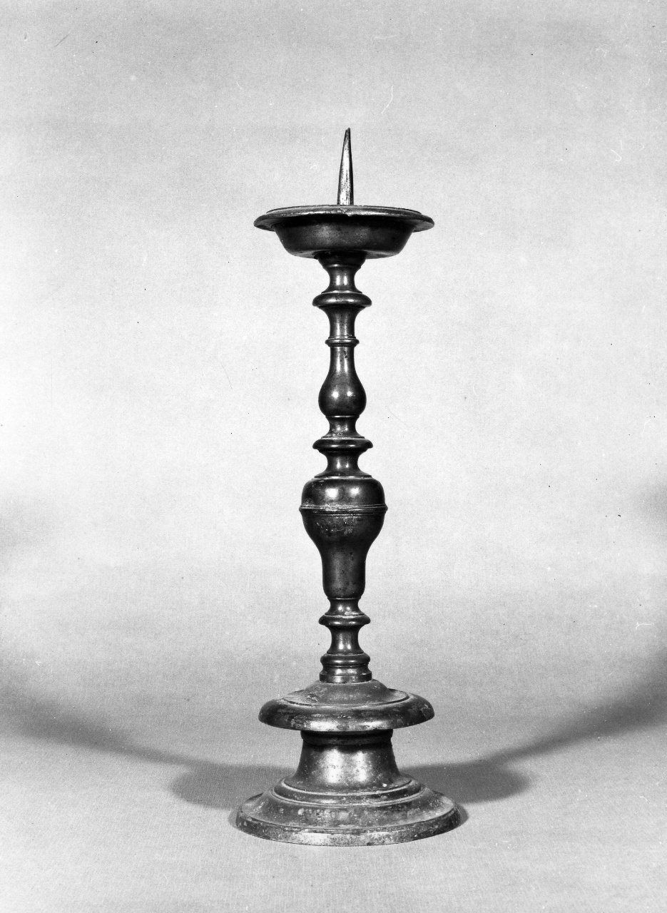 candeliere, serie - bottega toscana (sec. XVIII)