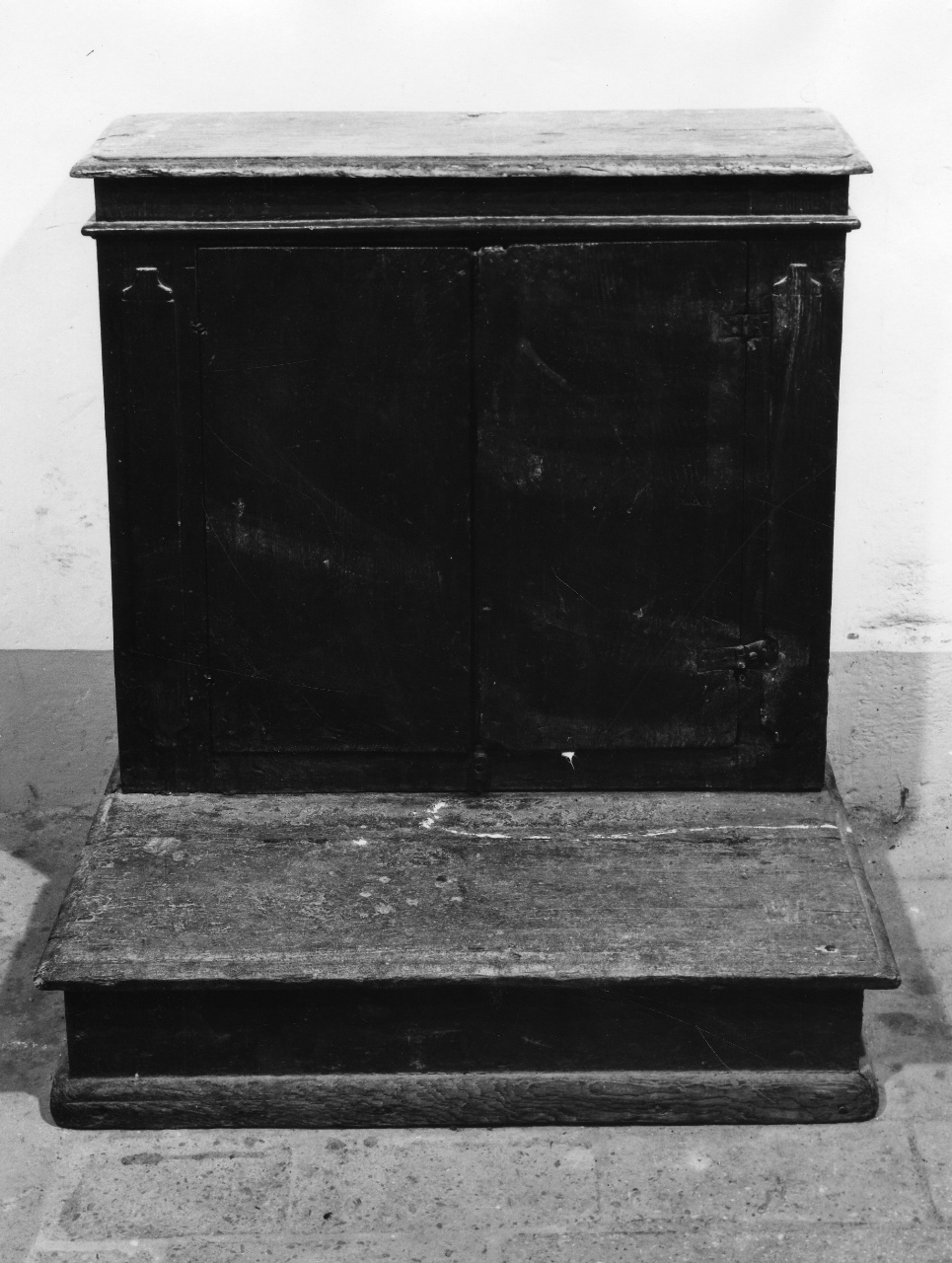 inginocchiatoio - bottega toscana (sec. XVIII)