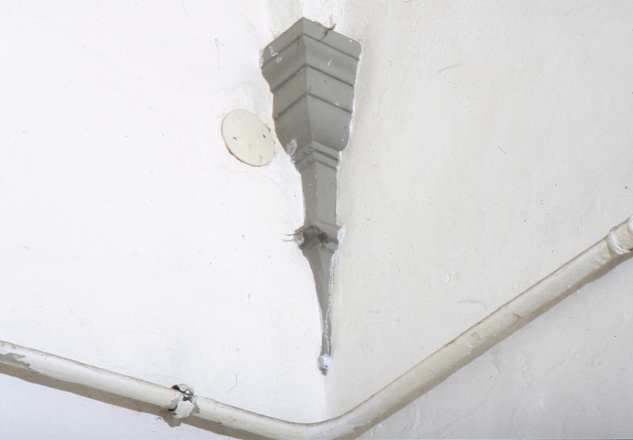 peduccio - angolare, serie - bottega fiorentina (sec. XVI)