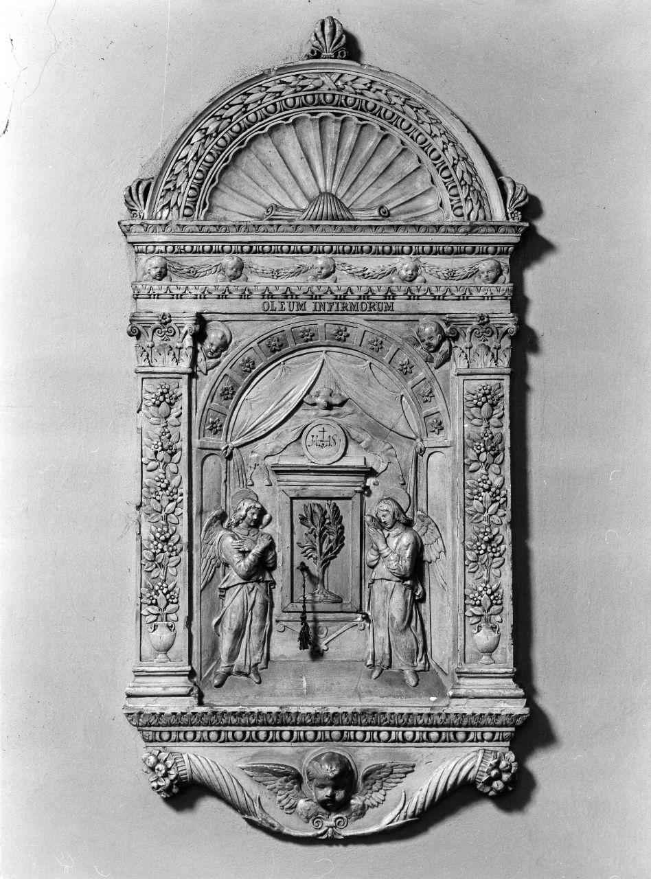 angeli adoranti (mostra di tabernacolo - a muro) di Marinelli Vincenzo (sec. XIX)