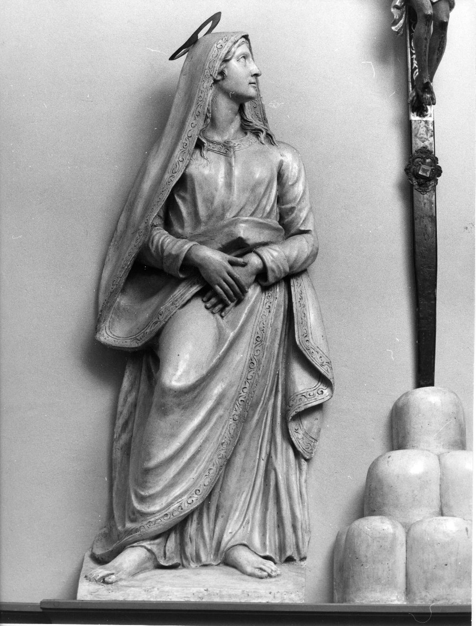 Madonna e San Giovanni Evangelista (gruppo scultoreo) - ambito fiorentino (sec. XVIII)