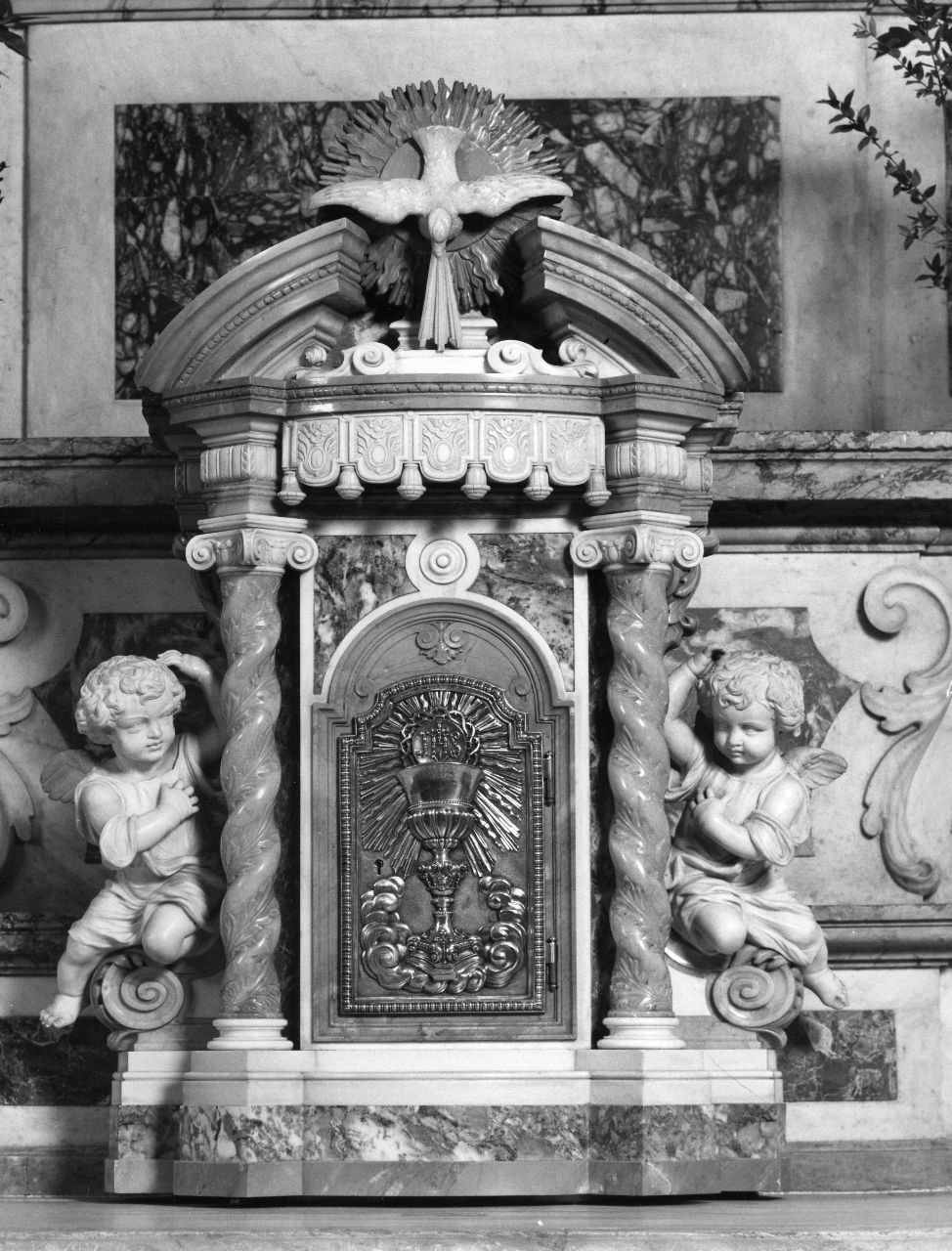 tabernacolo - a frontale architettonico di Crott Severino (sec. XX)