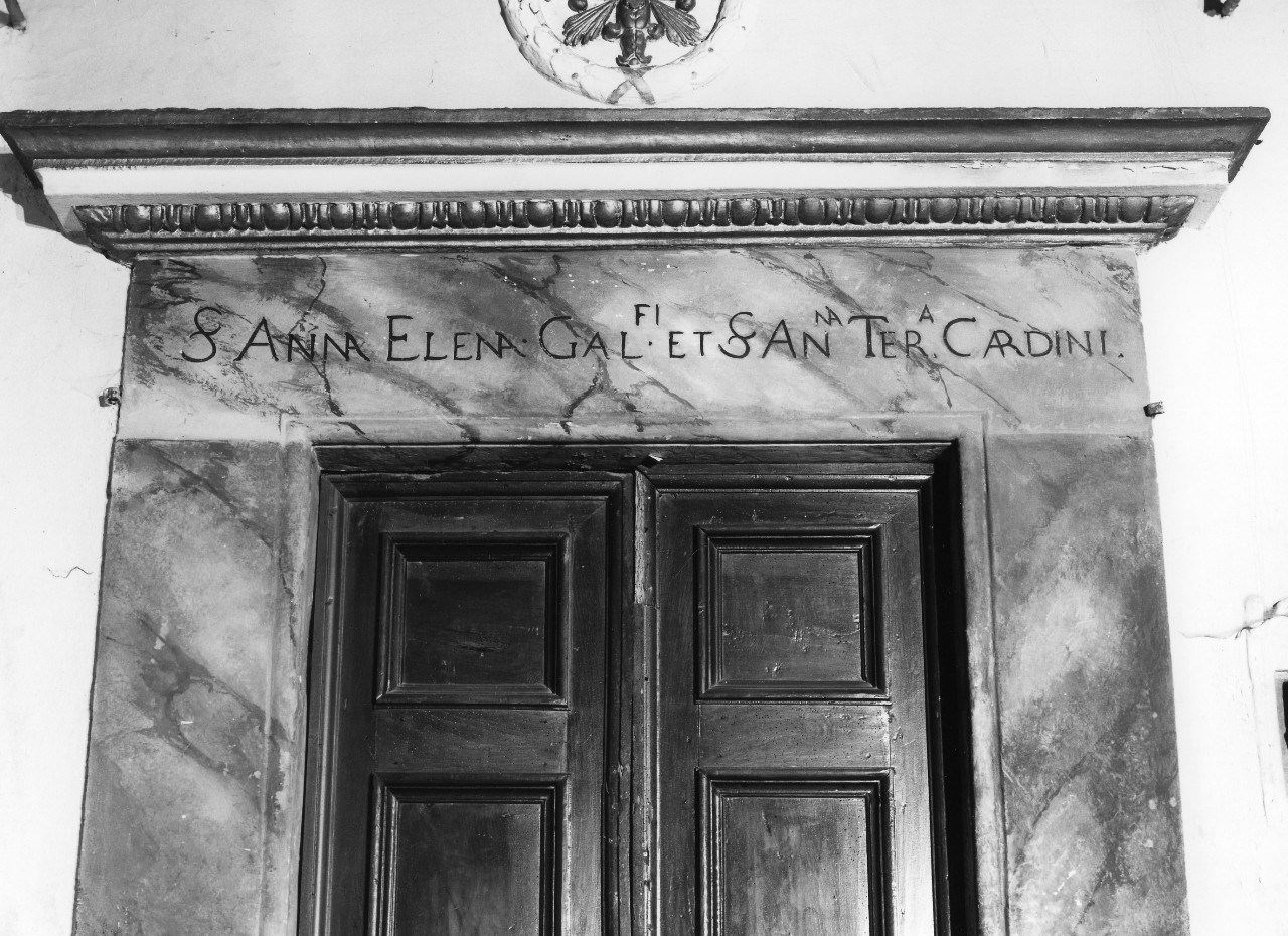 portale architravato - bottega toscana (sec. XVII)