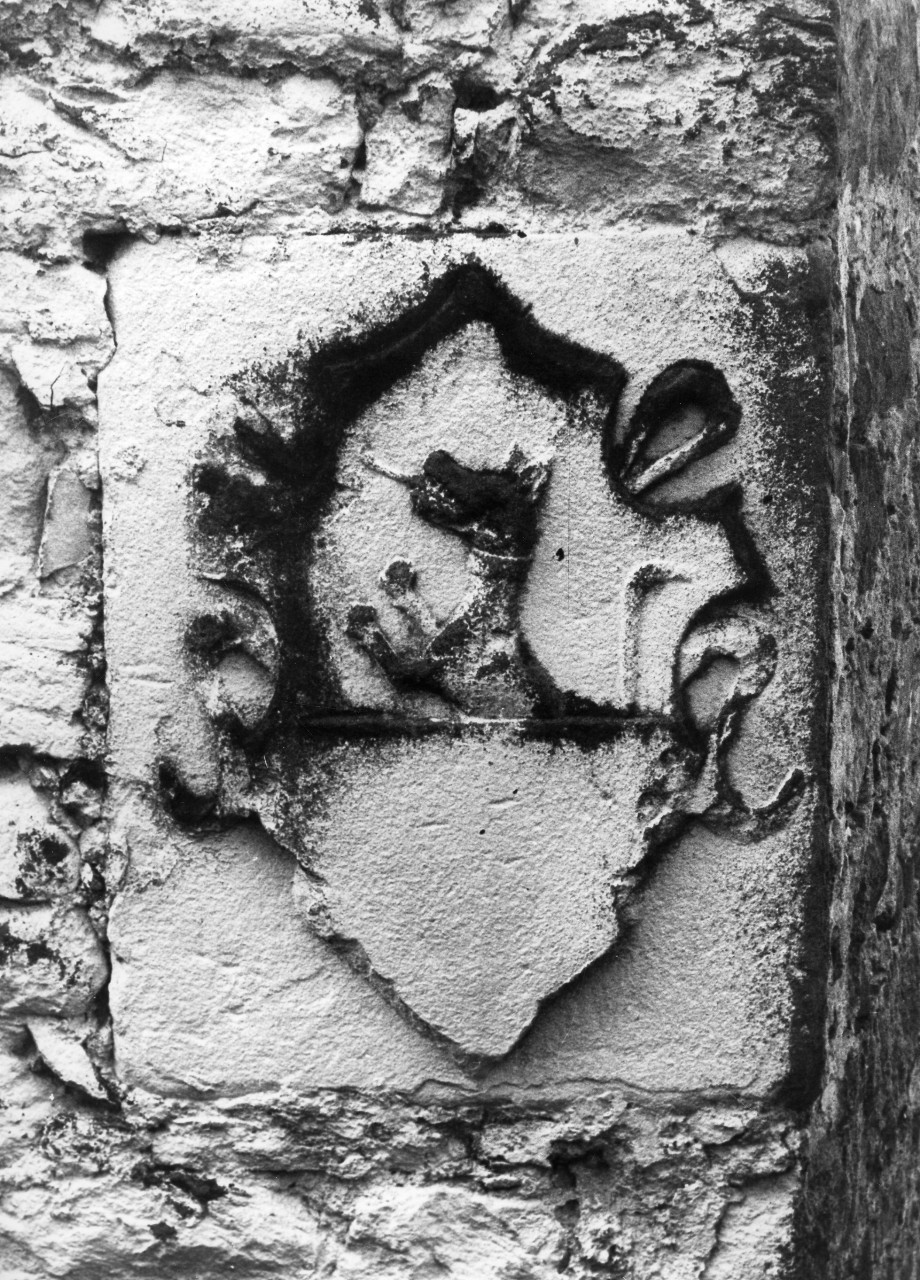 stemma gentilizio (rilievo) - manifattura toscana (fine/inizio secc. XVI/ XVII)