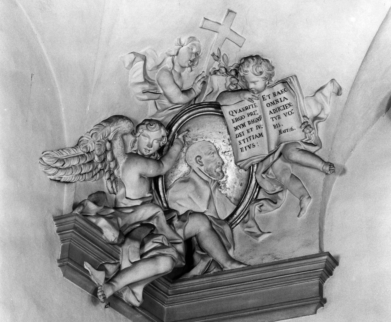 San Gaetano (decorazione plastica) di Marcellini Carlo (inizio sec. XVIII)