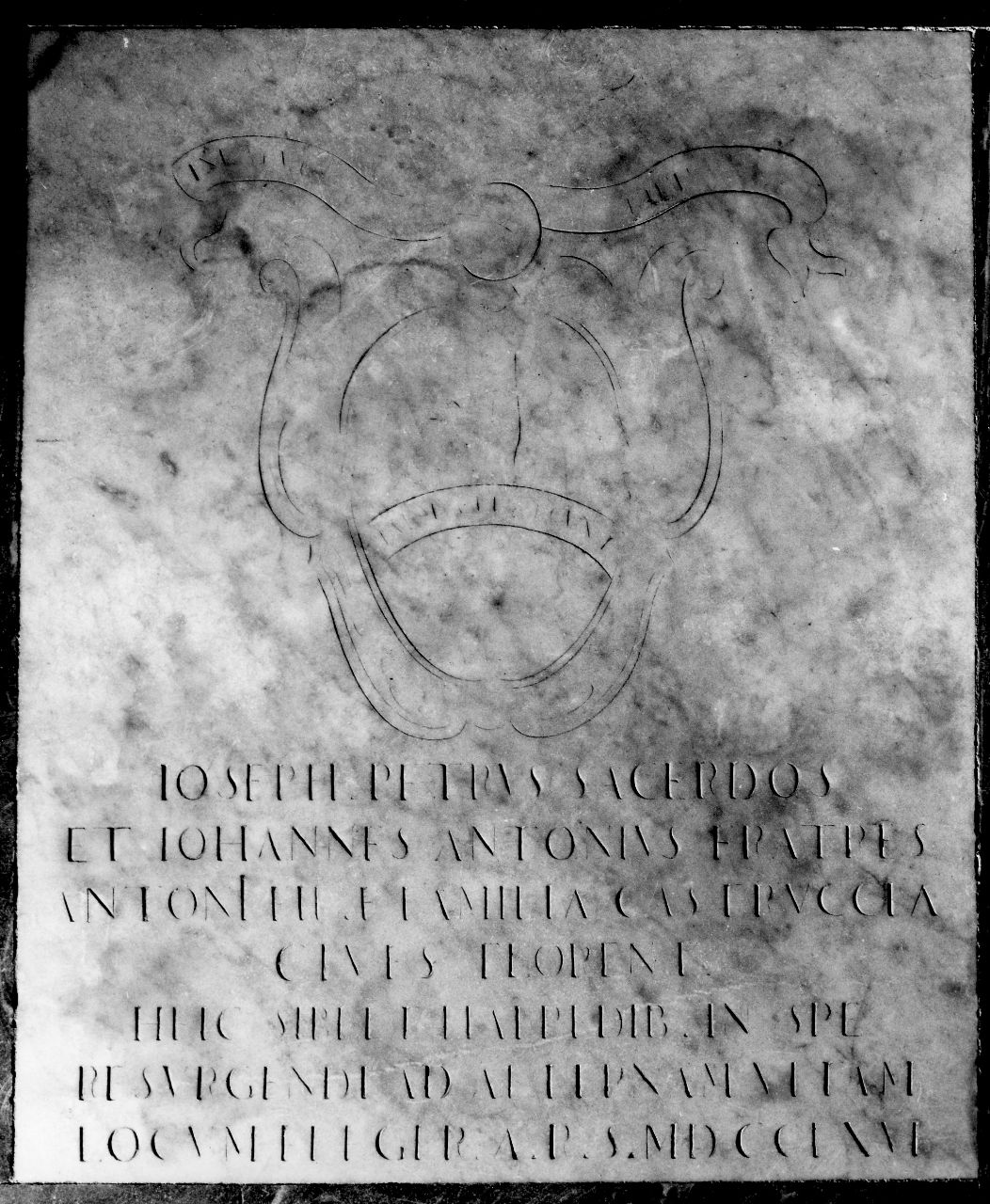 lastra tombale - manifattura toscana (sec. XVIII)