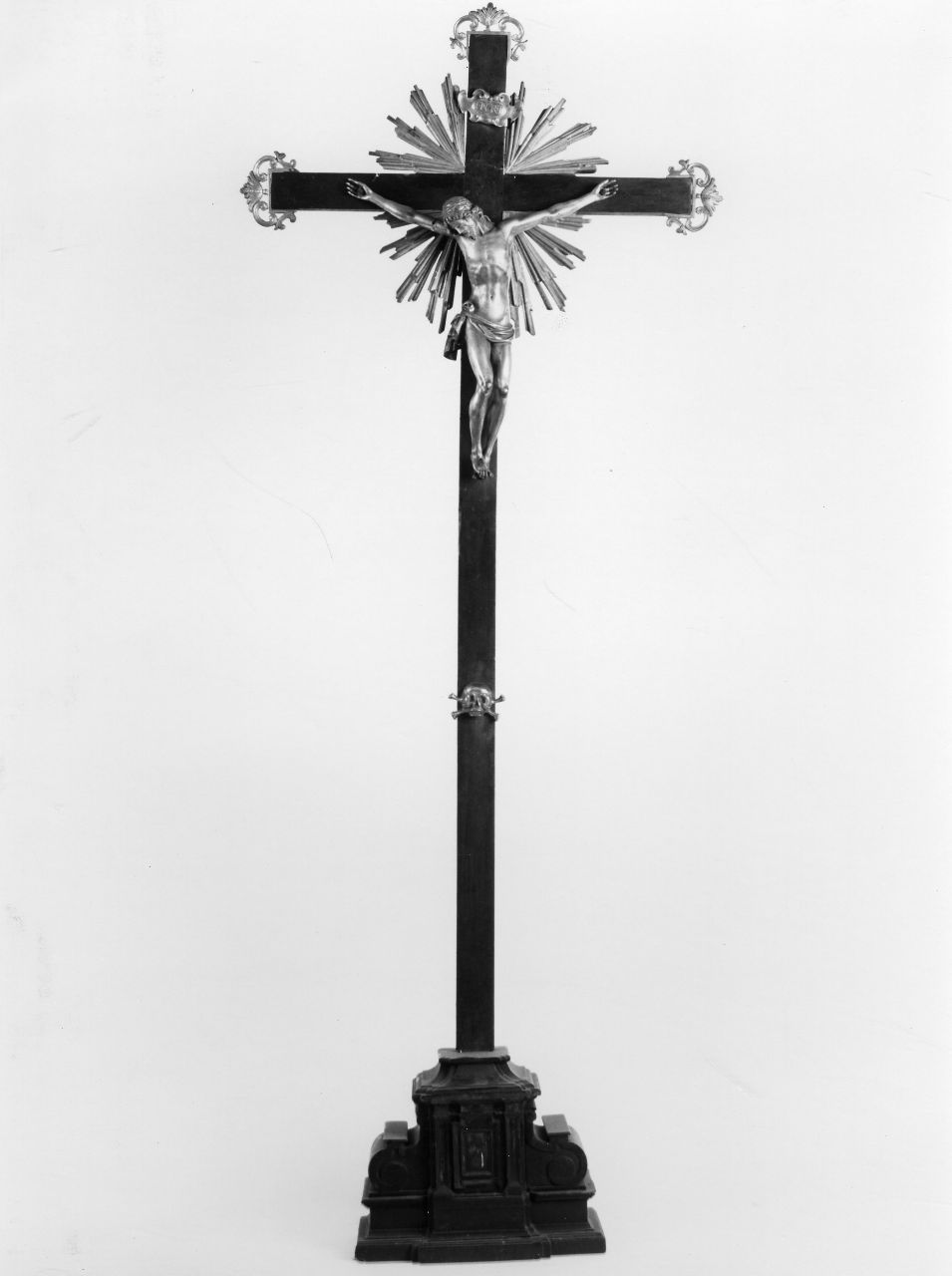 Cristo crocifisso (crocifisso) di Jean de Boulogne detto Giambologna (bottega) (prima metà sec. XVII)