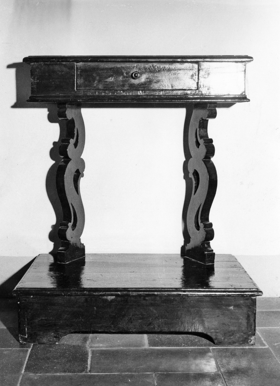 inginocchiatoio - manifattura toscana (sec. XVIII)