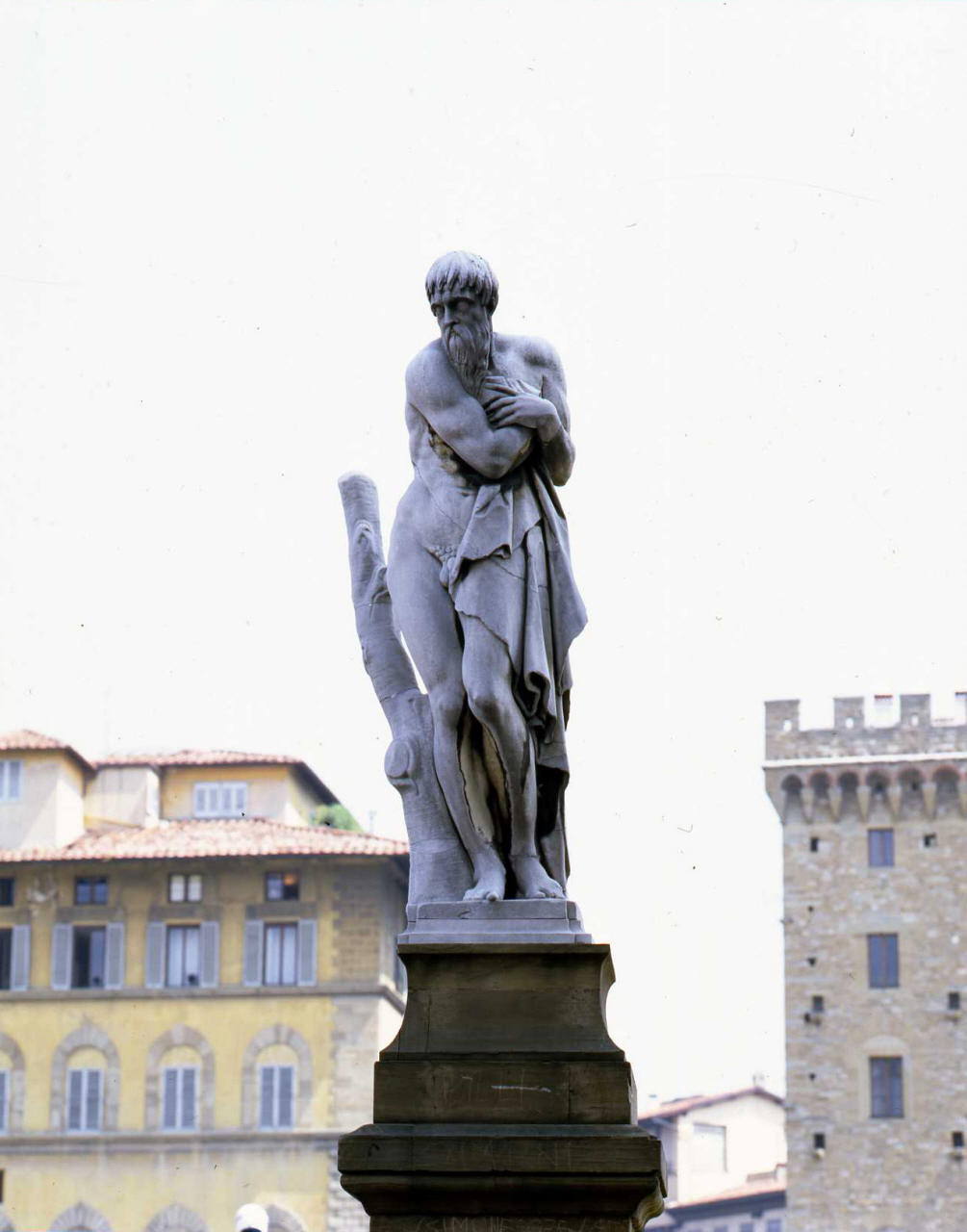 allegoria dell'inverno (statua) di Landini Taddeo (attribuito) (fine/inizio secc. XVI/ XVII)