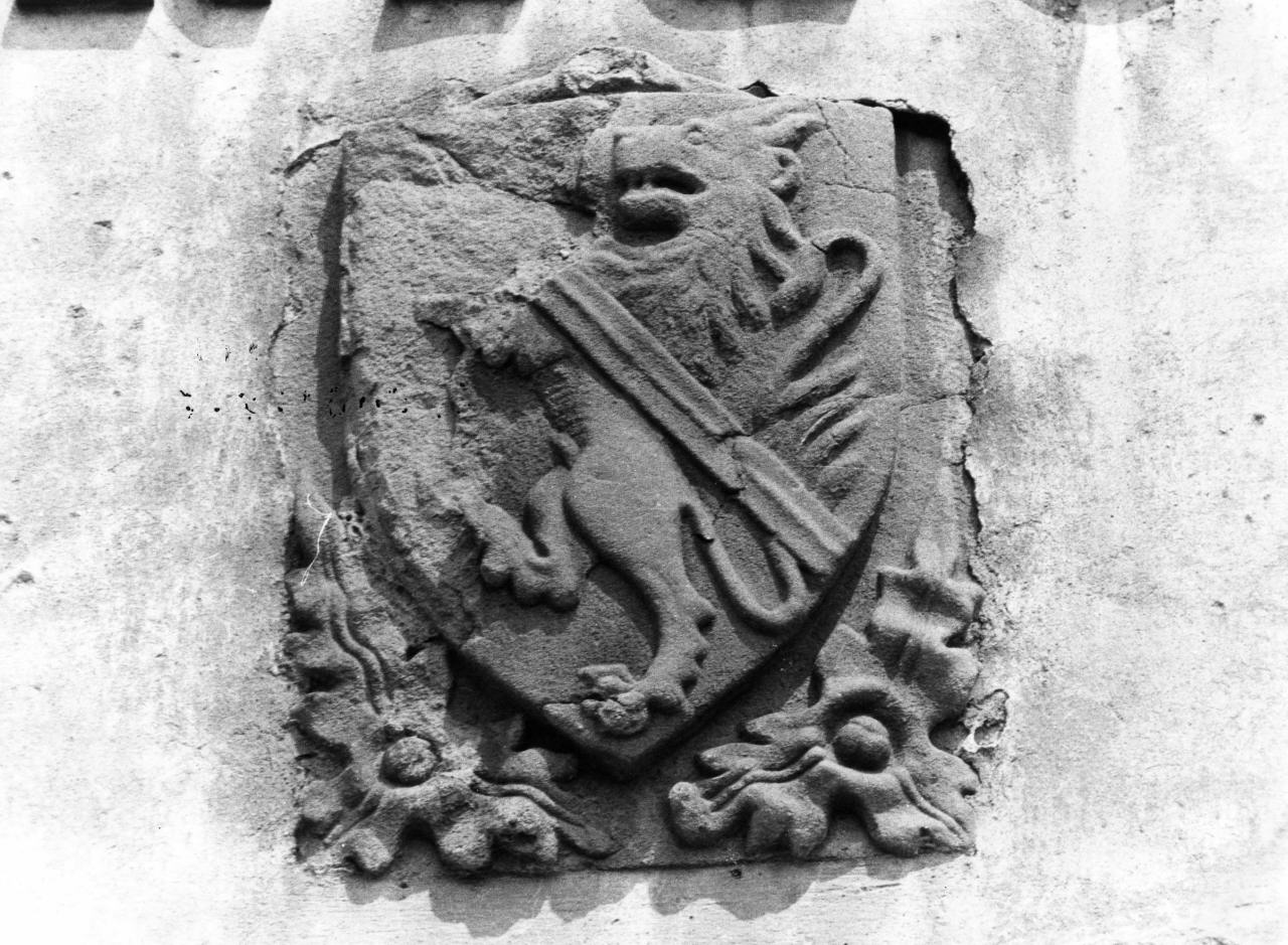 stemma gentilizio della famiglia Orlandi (rilievo) - bottega toscana (sec. XVII)