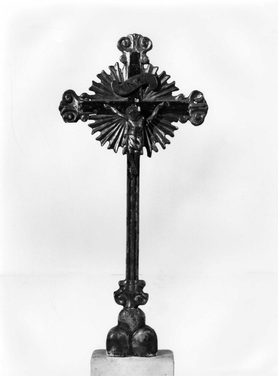 Cristo crocifisso (croce d'altare) - bottega toscana (sec. XVIII)