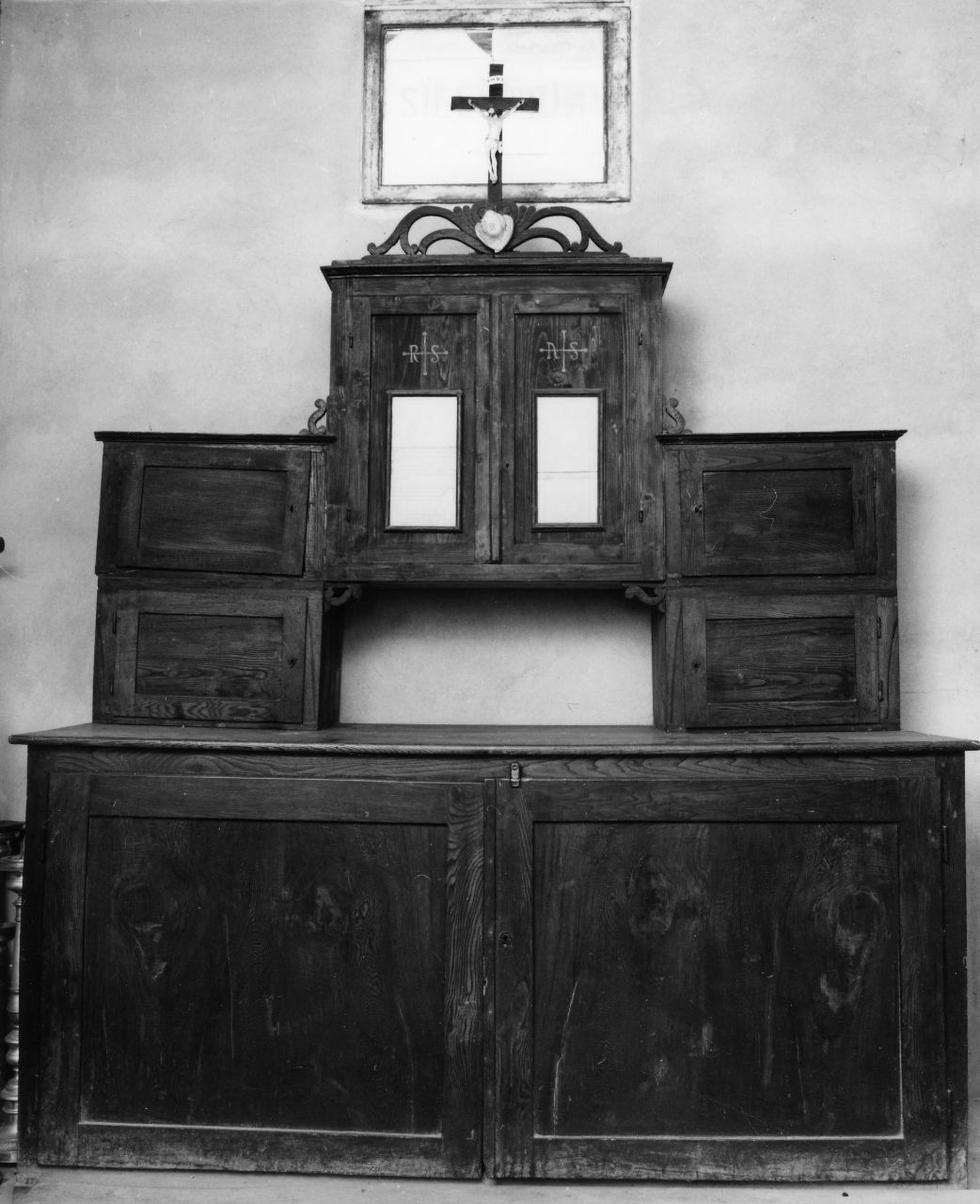 mobile da sacrestia - ambito toscano (seconda metà sec. XIX)