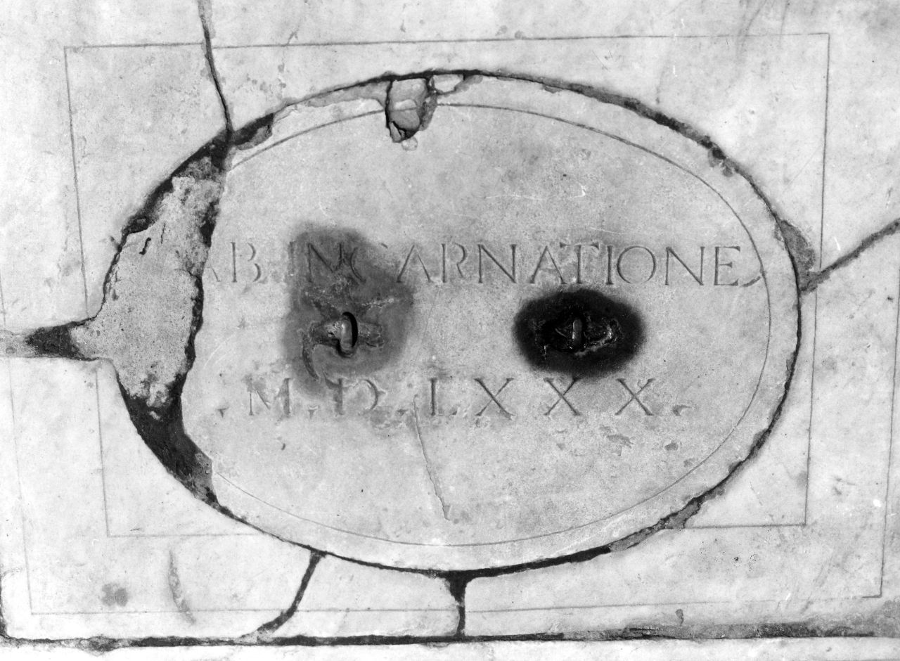 lastra tombale - bottega toscana (sec. XVI)