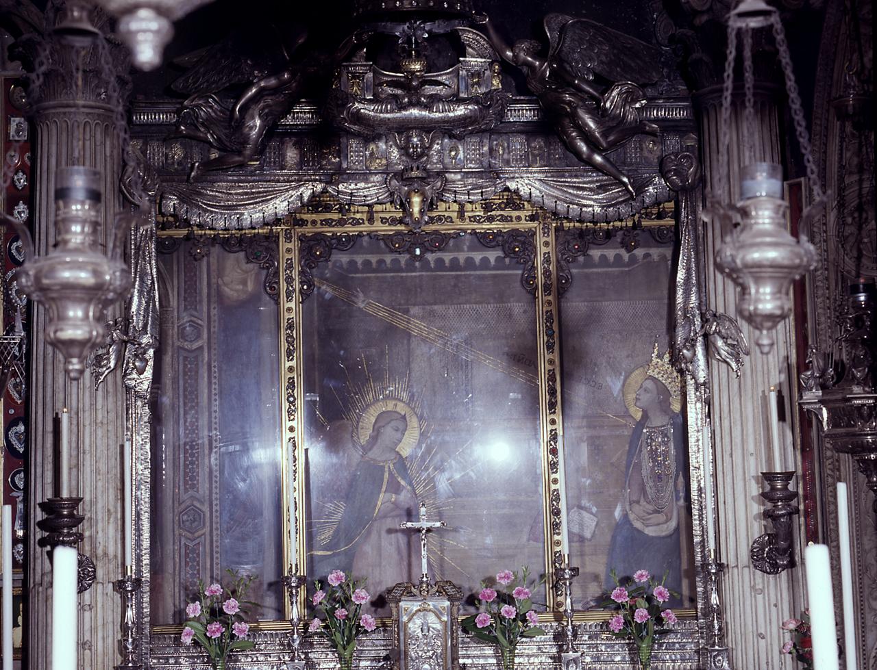 angeli, stemma gentilizio della famiglia Medici, motivi decorativi (baldacchino) di Tarchiani Andrea, Merlini Cosimo, Scheggi Vincenzo, Parigi Giulio, Ricci Stefano (sec. XVII, sec. XIX)